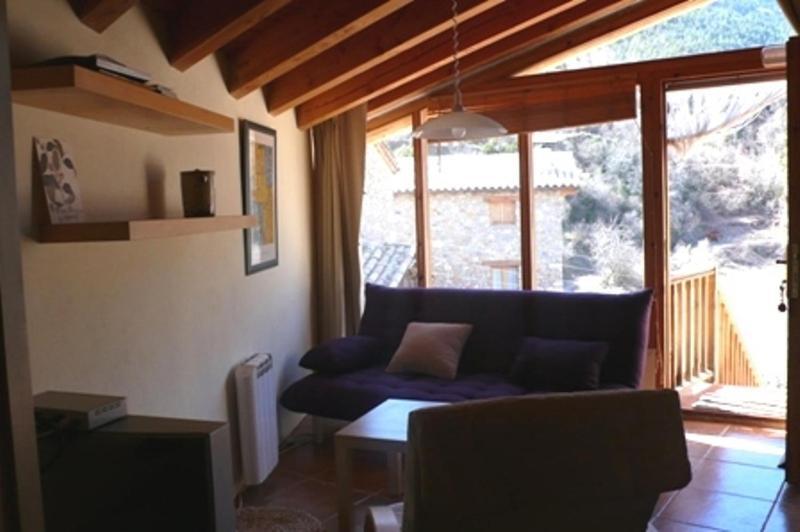 Cal Tomas Apartment